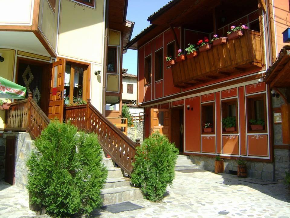 Guest House Todorini Kashti 코프리브시티차 외부 사진
