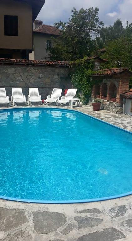 Guest House Todorini Kashti 코프리브시티차 외부 사진
