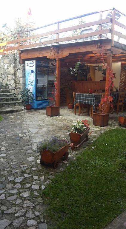 Guest House Todorini Kashti 코프리브시티차 외부 사진